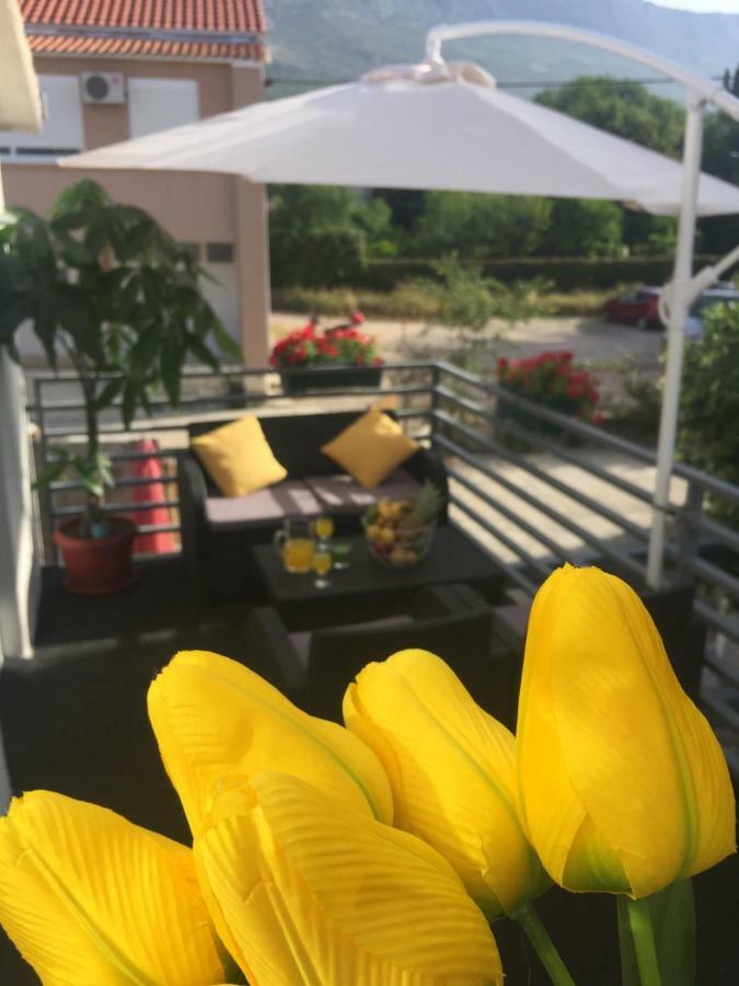Sunflower Kaštela Kültér fotó