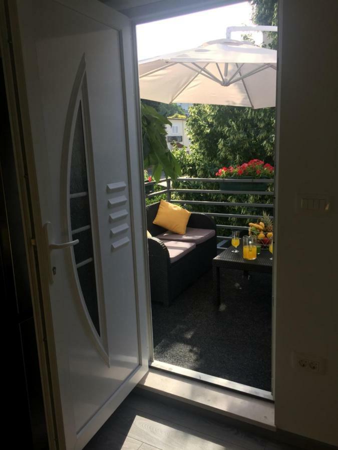 Sunflower Kaštela Kültér fotó